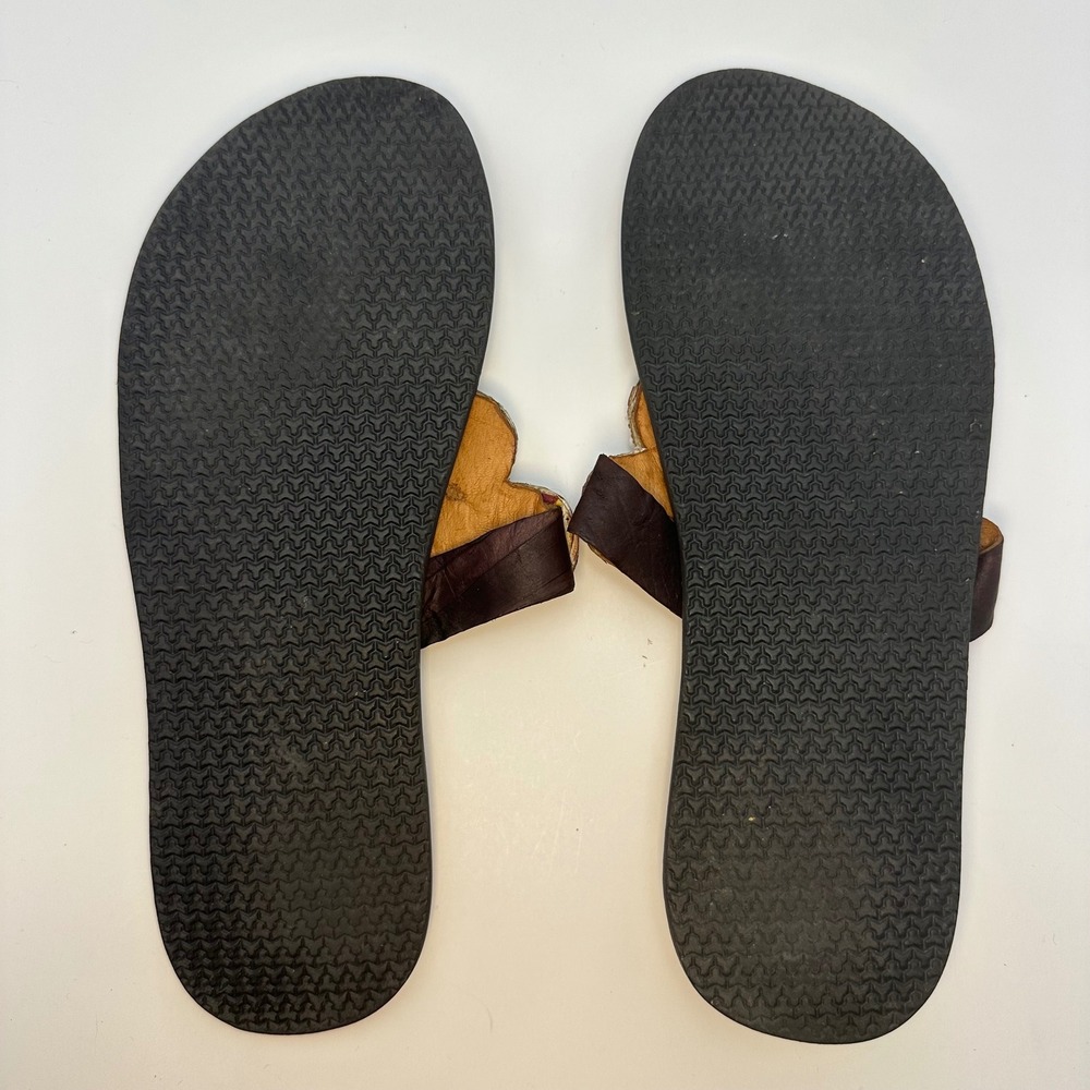 Handmade in Kenya Womens Leather Shell Beaded Floral Thong Sandals Brown Flat - Picture 6 of 6